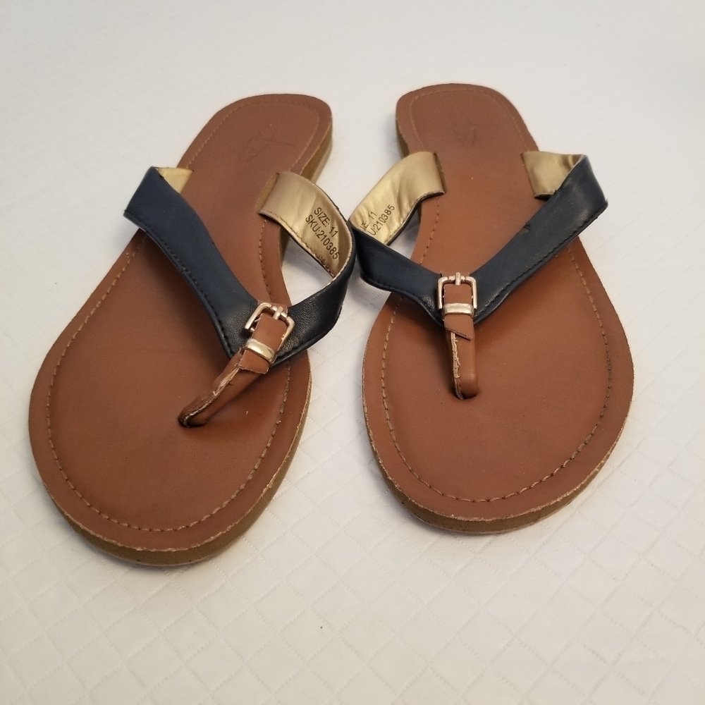 Blue Fin Sandals Blue, Brown Size 11 SKU210385 See Photos